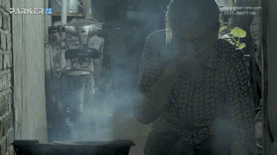 鋁門窗設(shè)備