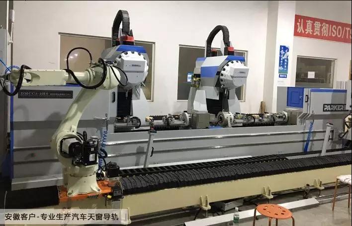 工業(yè)鋁型材加工設(shè)備